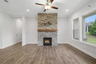 3035 Steinbeck St, Cumming, GA 30041 - Photo 3
