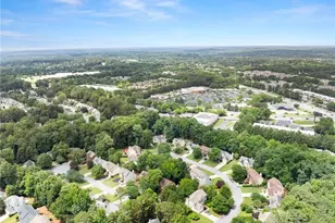 415 Fairford Ln, Duluth, GA 30097 - Photo 57