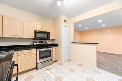 3665 Chestnut Drive #D2, Atlanta, GA 30340 - Photo 11