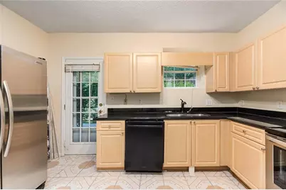 3665 Chestnut Drive #D2, Atlanta, GA 30340 - Photo 13