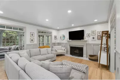 2115 Azalea Drive, Roswell, GA 30075 - Photo 11