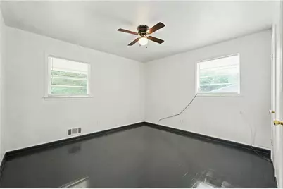 1020 Cedar Circle, Forest Park, GA 30297 - Photo 13