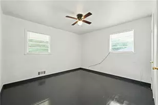 1020 Cedar Cir, Forest Park, GA 30297 - Photo 13