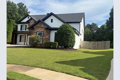 387 Fern Court, Hoschton, GA 30548 - Photo 3