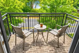 2522 Appleden Pl, Atlanta, GA 30319 - Photo 9