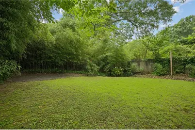 2580 Forrest Avenue NW, Atlanta, GA 30318 - Photo 25