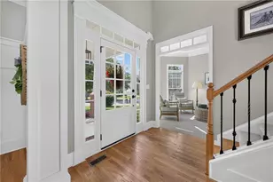 995 Sienna Dr, Cumming, GA 30040 - Photo 9