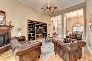 1195 Home Pl Dr, Lawrenceville, GA 30043 - Photo 5