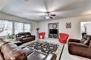 1195 Home Pl Dr, Lawrenceville, GA 30043 - Photo 33