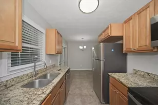 4635 Hamlet Walk SE, Conyers, GA 30094 - Photo 11