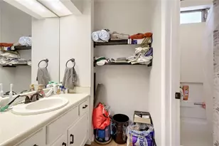2203 Victoria Pl, Lithonia, GA 30058 - Photo 21