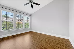 3663 Ashford Creek View NE, Brookhaven, GA 30319 - Photo 13