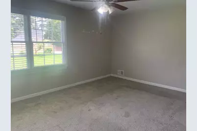 832 S Deshon Road, Lithonia, GA 30058 - Photo 13