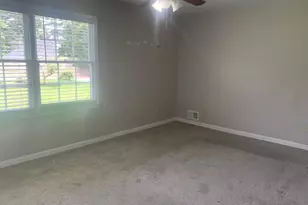 832 S Deshon Rd, Lithonia, GA 30058 - Photo 13