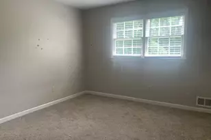 832 S Deshon Rd, Lithonia, GA 30058 - Photo 21