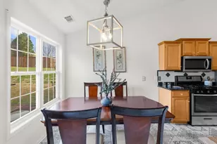 8565 Meadowgrove Ln, Gainesville, GA 30506 - Photo 17