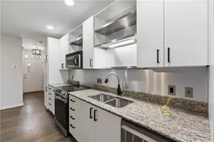 1356 Rietveld Row NW, Atlanta, GA 30318 - Photo 11