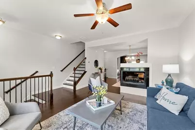 7528 Highlands Point, Atlanta, GA 30328 - Photo 5