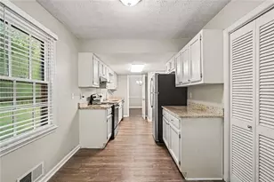 7317 Deerwood Dr, Riverdale, GA 30296 - Photo 13