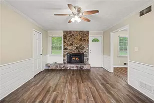 7317 Deerwood Dr, Riverdale, GA 30296 - Photo 7