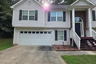 3975 Crestwater Ln, Snellville, GA 30039 - Photo 3