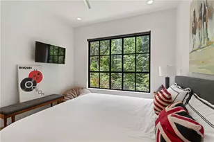 569 Overbrook Dr NW, Atlanta, GA 30318 - Photo 33