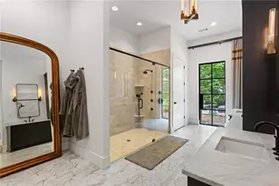 569 Overbrook Dr NW, Atlanta, GA 30318 - Photo 29