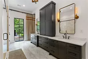 569 Overbrook Dr NW, Atlanta, GA 30318 - Photo 25