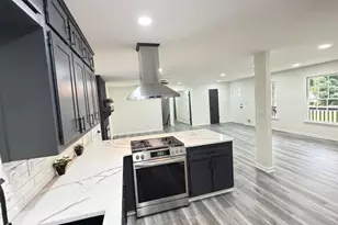 5698 Crestwood Dr, Stone Mountain, GA 30087 - Photo 7