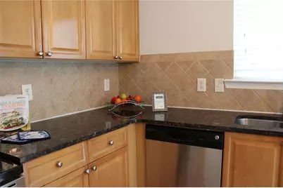 2059 Liberty Court NW, Atlanta, GA 30318 - Photo 5