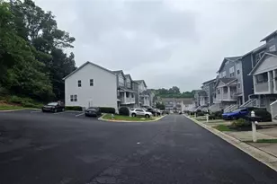 2059 Liberty Ct NW, Atlanta, GA 30318 - Photo 25
