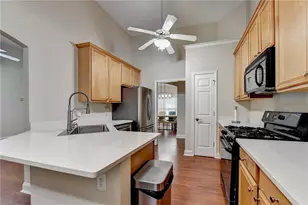 4940 Rolling Rock Dr, Buford, GA 30518 - Photo 15