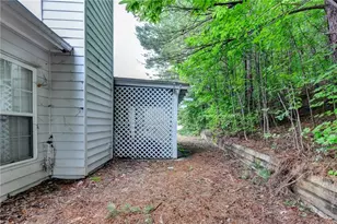 4940 Rolling Rock Dr, Buford, GA 30518 - Photo 39