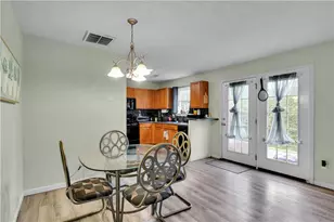 1215 Matt Moore Ct, Lithia Springs, GA 30122 - Photo 5