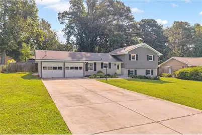 474 Royal Oaks Terrace, Stone Mountain, GA 30087 - Photo 3