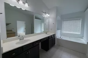 1000 Parkside Wood Ct, Lawrenceville, GA 30043 - Photo 7