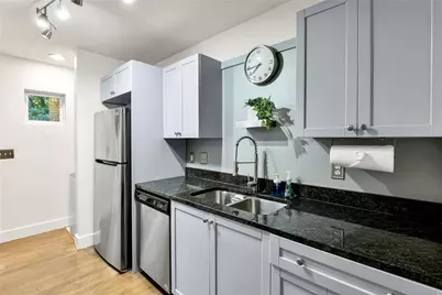 2023 Oakview Road SE #222, Atlanta, GA 30317 - Photo 9