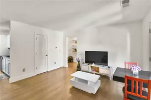 2023 Oakview Rd SE, Atlanta, GA 30317 - Photo 5