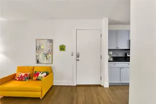 2023 Oakview Rd SE, Atlanta, GA 30317 - Photo 3
