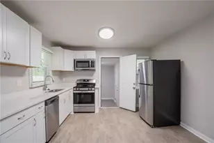 1951 La Mesa Ln, Decatur, GA 30032 - Photo 11
