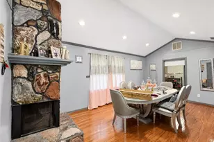 840 Sugar Creek Dr SE, Conyers, GA 30094 - Photo 7