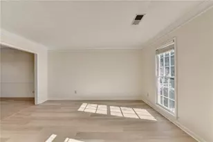 3945 Genoa Ct, Duluth, GA 30096 - Photo 9