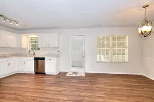 1022 Carriage Way, Loganville, GA 30052 - Photo 23