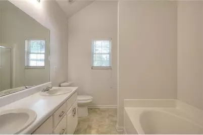 1022 Carriage Way, Loganville, GA 30052 - Photo 13