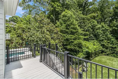 4179 Glengary Drive NE, Atlanta, GA 30342 - Photo 45