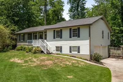 2795 Bentwood Drive, Marietta, GA 30062 - Photo 3