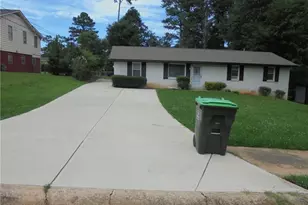 51 Overbrook Dr SE, Smyrna, GA 30082 - Photo 3