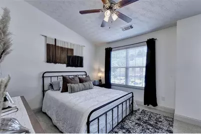 1364 Penhurst Drive, Lawrenceville, GA 30043 - Photo 25