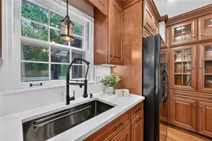 1571 Ashwood Way, Lawrenceville, GA 30043 - Photo 15