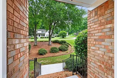 1571 Ashwood Way, Lawrenceville, GA 30043 - Photo 3